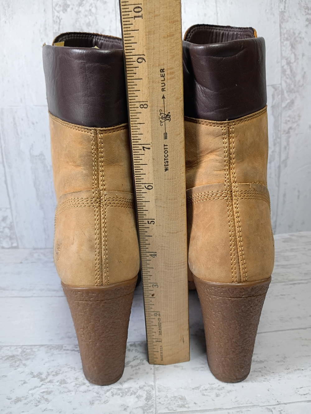 Timberland Women’s Wheat Suede Lace-Up Heeled Boots - Picture 4 of 16